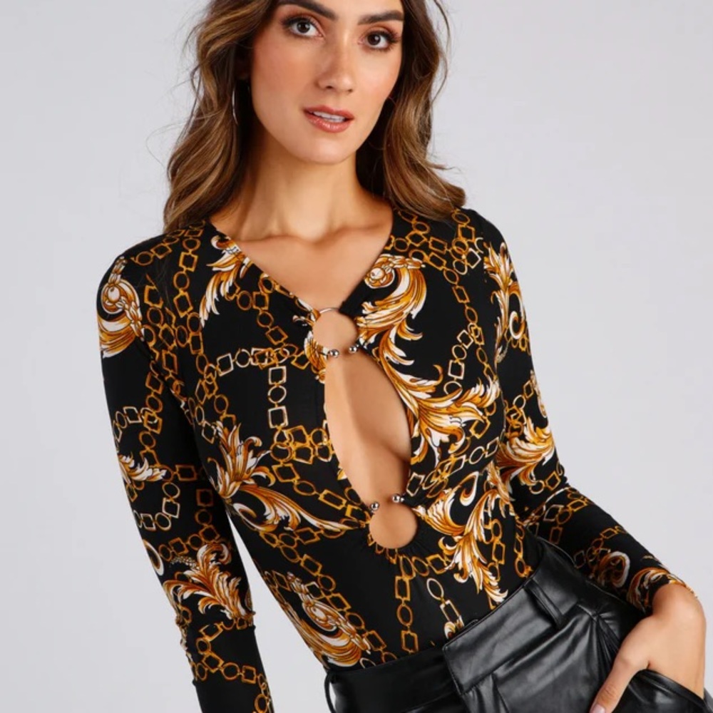 NWT Luxe Links Plunge Neck Bodysuit Windsor Medium